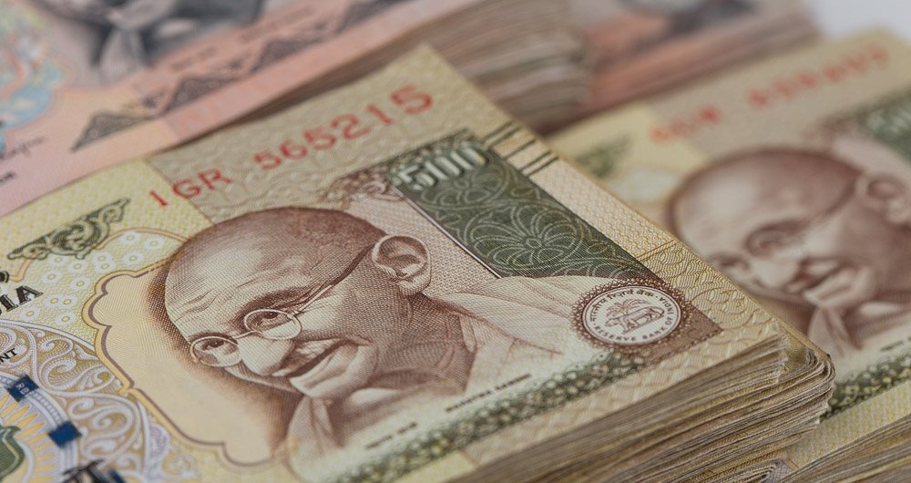 Девять российских банков открыли счета востро в Индии для торговли в рупиях