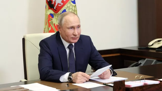 Путин призвал включить экономики стран Евразийского экономического союза в работу БРИКС