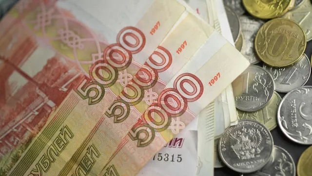 Закупки малого объема у МСП выросли вдвое до 375 млрд рублей в 2022 году