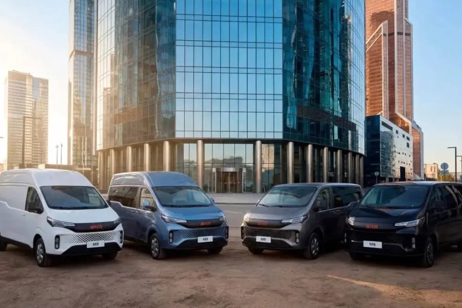 Новая модель SKM от АвтоВАЗа дебютирует на выставке COMvex в Москве