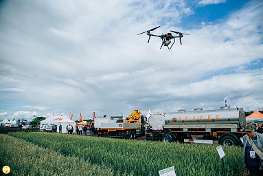 В России разработали дроны, способные до 20% повышать урожайность