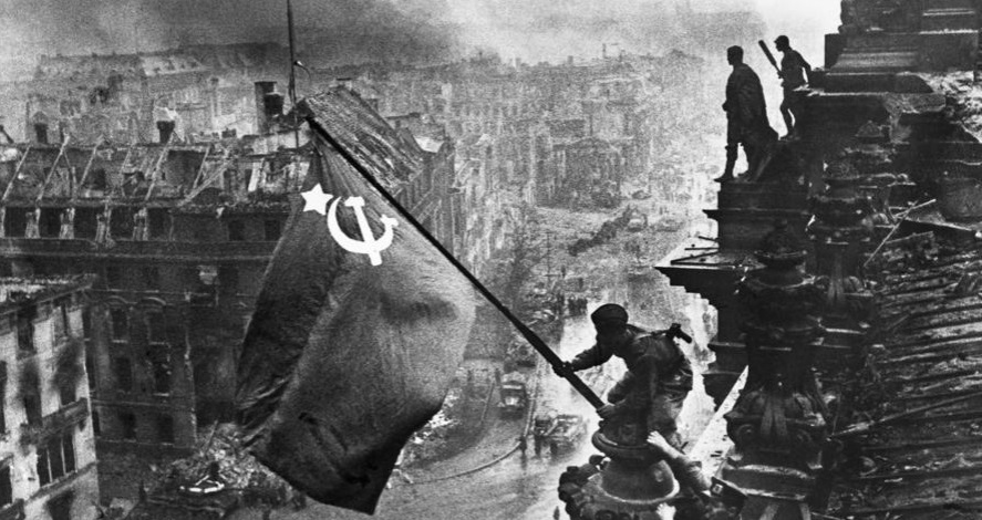 Минцифры: более 18 млн звонков совершили россияне в рамках акции "Ура Победе!" Минцифры: более 18 млн звонков совершили россияне в рамках акции "Ура Победе!"