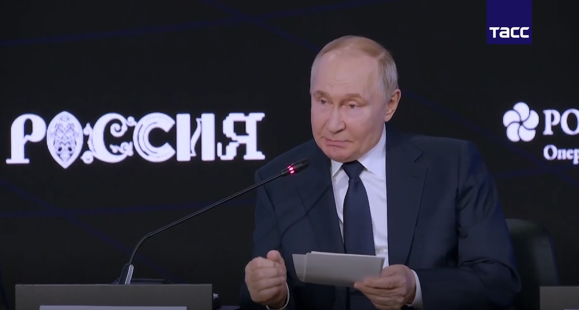 Путин: России предстоит запустить новый этап технологического развития Путин: России предстоит запустить новый этап технологического развития