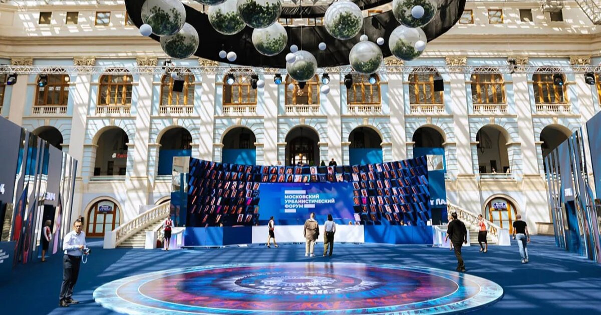 Передовые разработки представили на Форуме социальных инноваций регионов в Зарядье