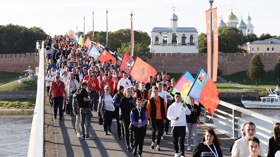 В финале чемпионата высоких технологий в Великом Новгороде примут участие 15 тыс. человек